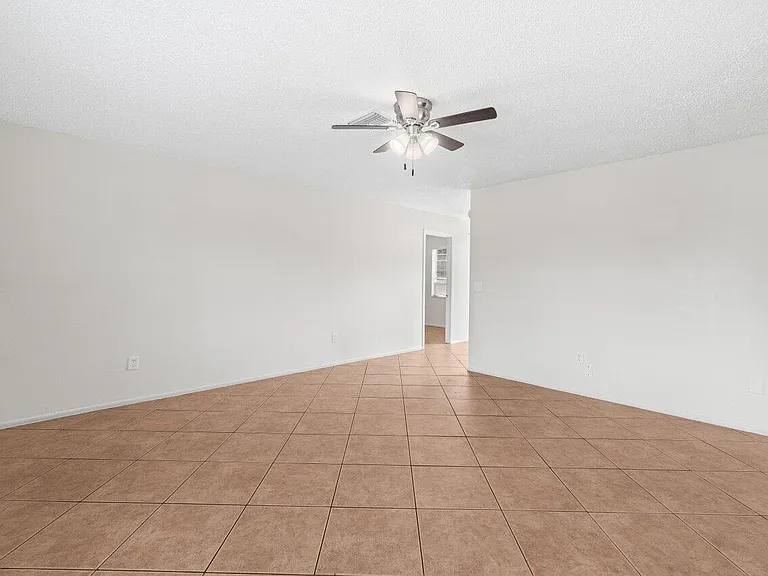 4764 Gulfstream Rd — Photo 5