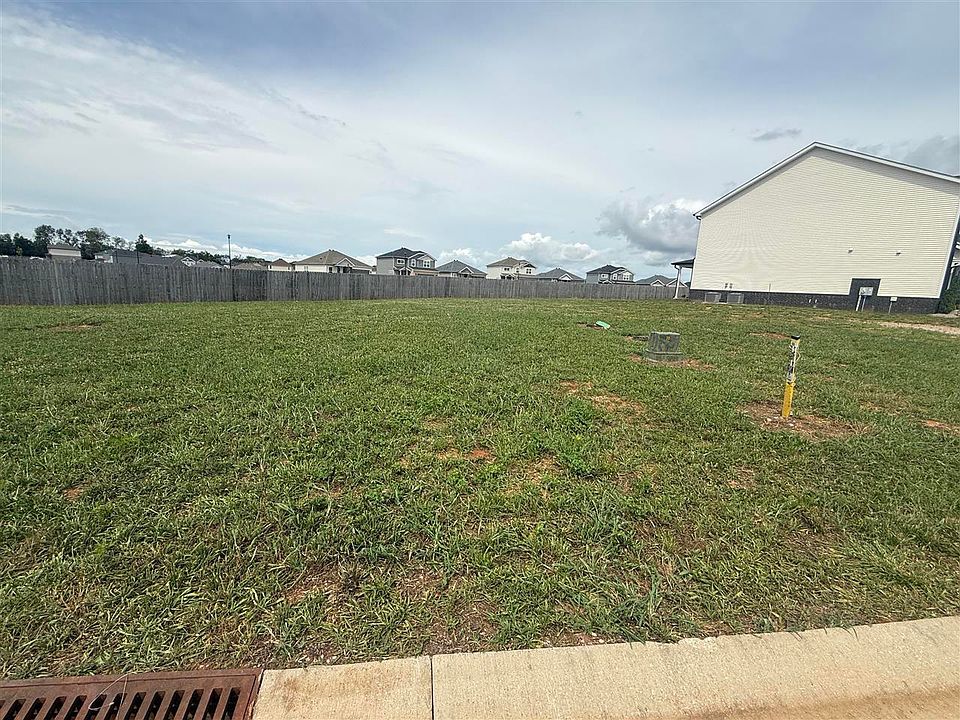 1st image of 532 Yulan Cir