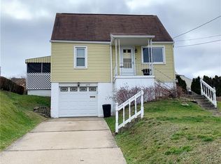 635 Ascension Dr E, West Mifflin, PA 15122