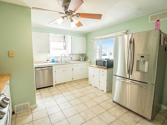 3rd image of 258 Rawlinson Rd