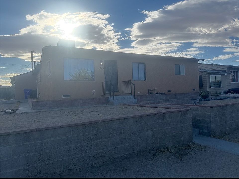 1st image of 660 Kathleen Dr