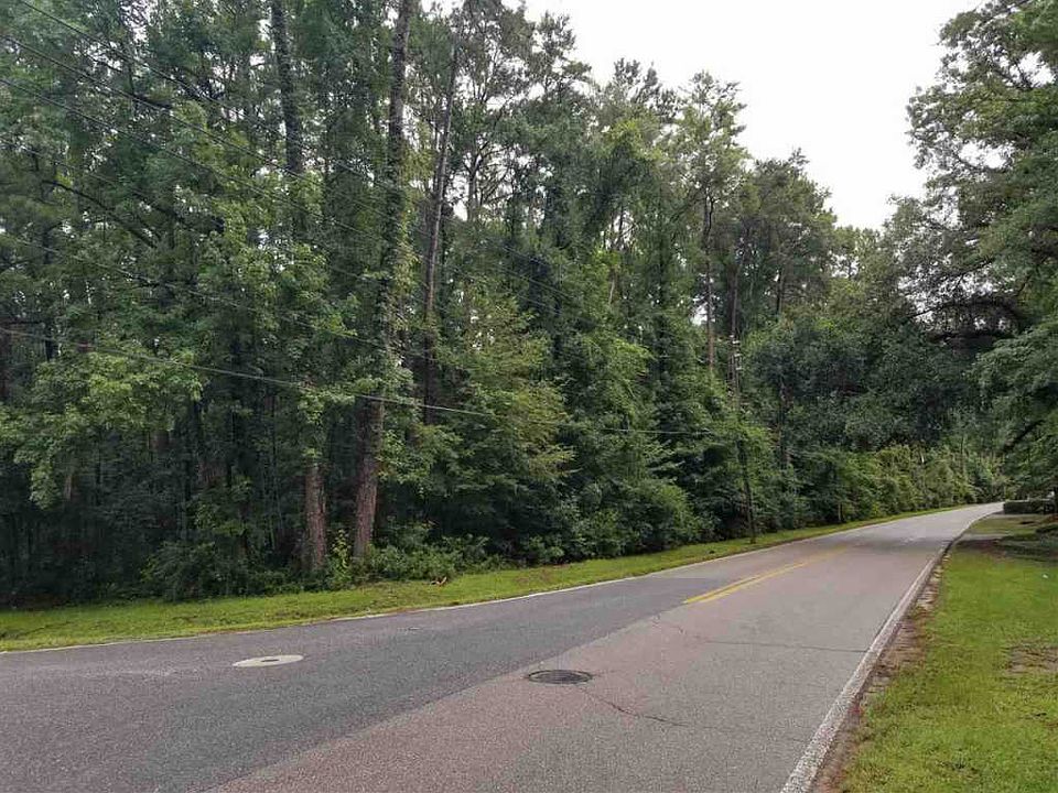 2nd image of 1220 Live Oak Plantation Rd