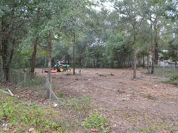 2nd image of 723 Frankie Lane Dr