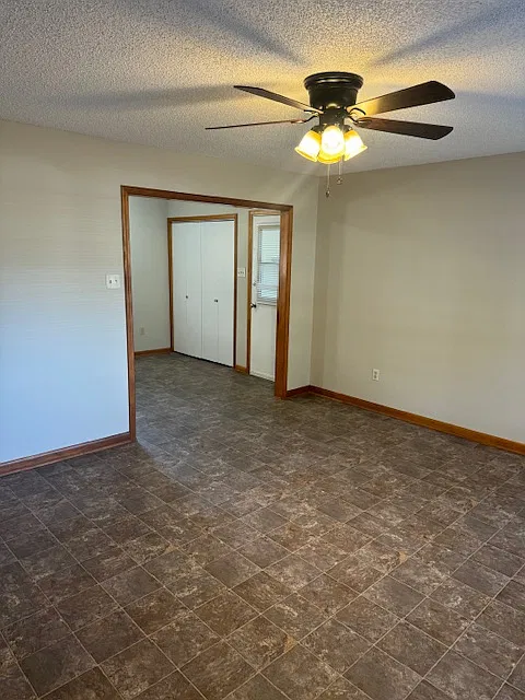 5671 Chapel Hill Dr — Photo 3