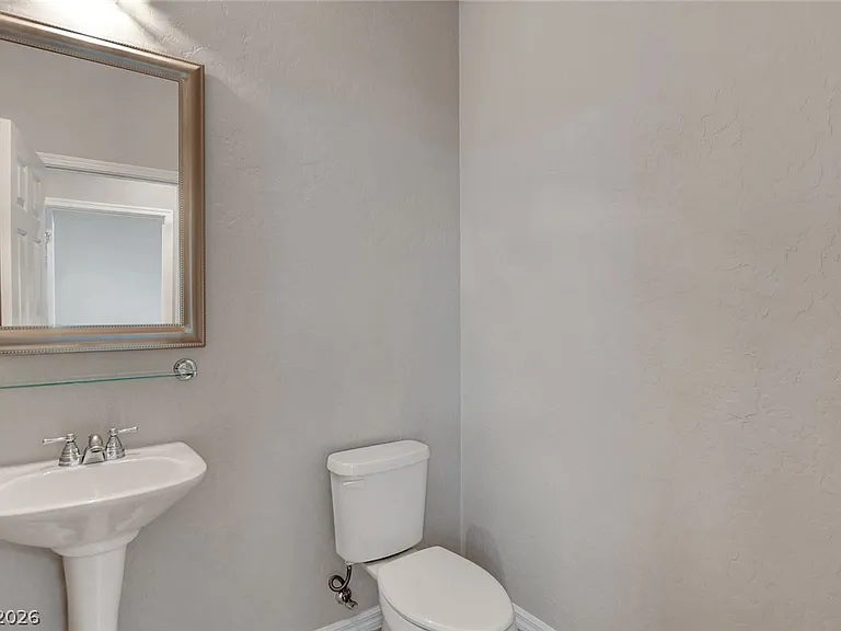 6825 Tarpon Springs Ct — Photo 26
