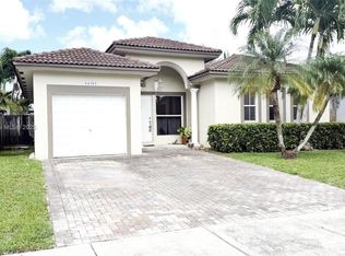 14505 SW 158th Pl, Miami, FL 33196