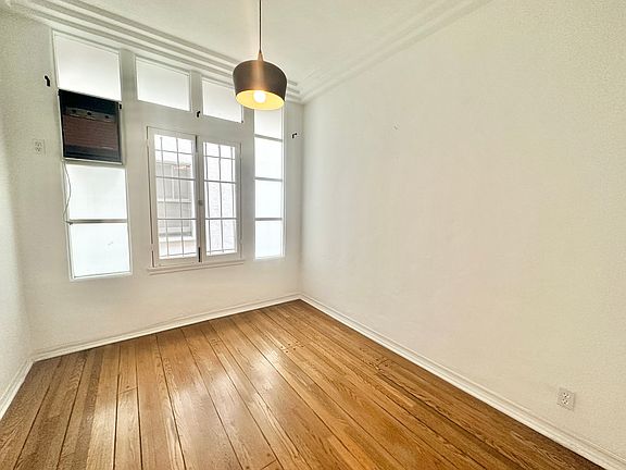 3rd image of 144 S Canon Dr APT 2