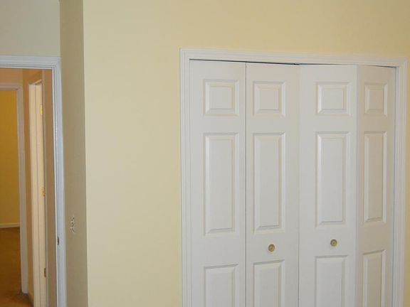 5th image of 2350 Alamo Ave