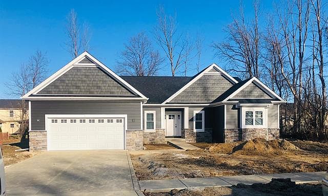 2nd image of 5 Stonegate Dr