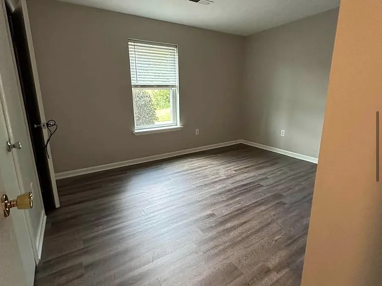 138 Torrence Ln #1 — Photo 4