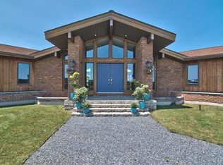 282 Kresge Farm Rd, Effort, PA 18330