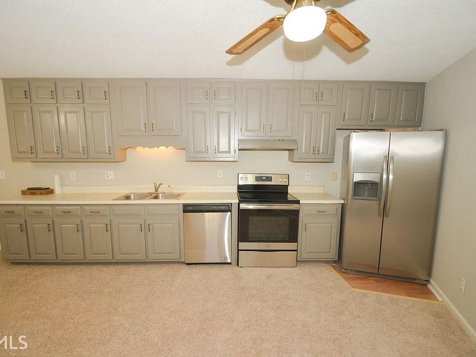 1st image of 1216 Newport Dr