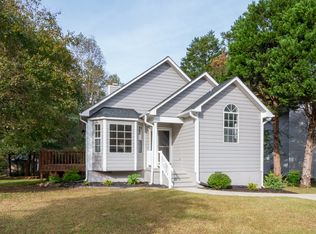 725 Banks St, Graham, NC 27253