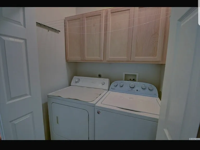 2355 NW Ridgeline Dr #1 — Photo 6
