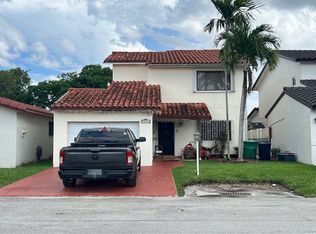 10536 SW 69th Ter, Miami, FL 33173