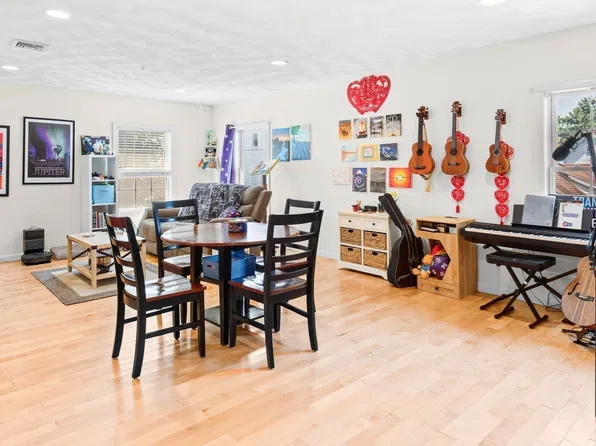 25 James St Unit 7, Malden, MA 02148