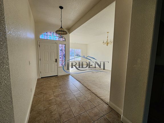 2nd image of 1903 Inez Ct