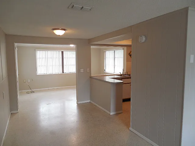 7217 Country Club Dr — Photo 5