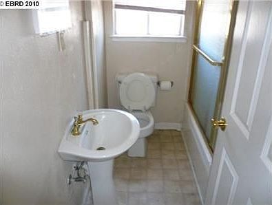 2nd image of 2619 Center Ave