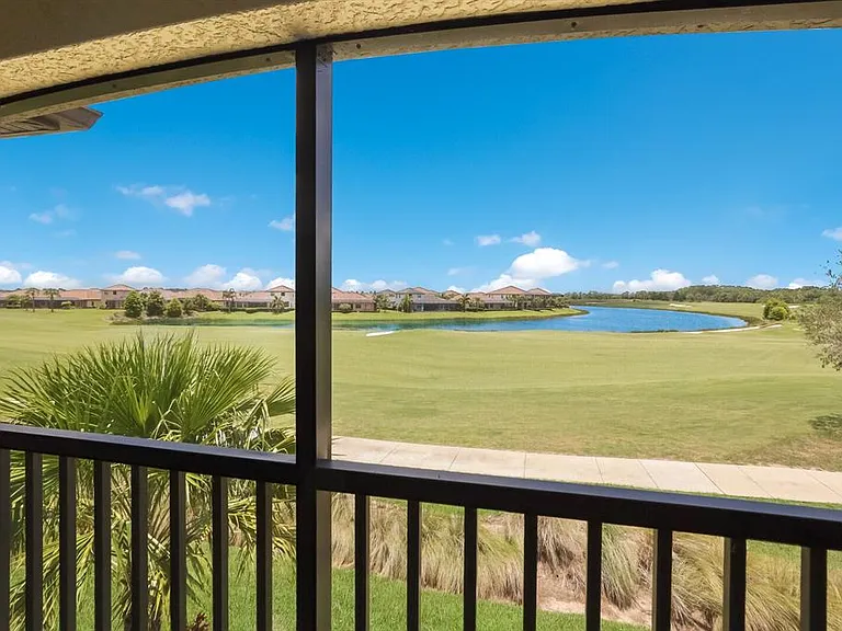 5557 Palmer Cir #202 — Photo 25