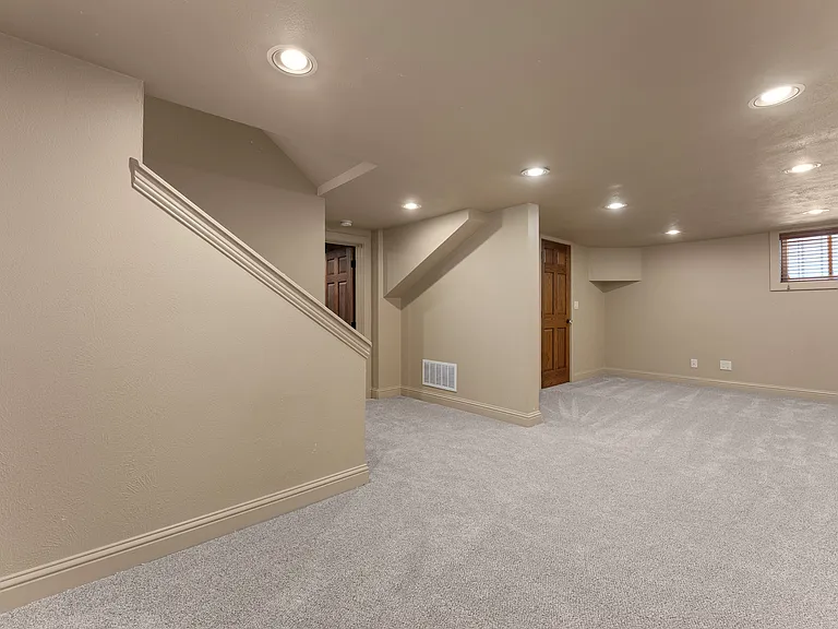 1670 Steele St #1 — Photo 20