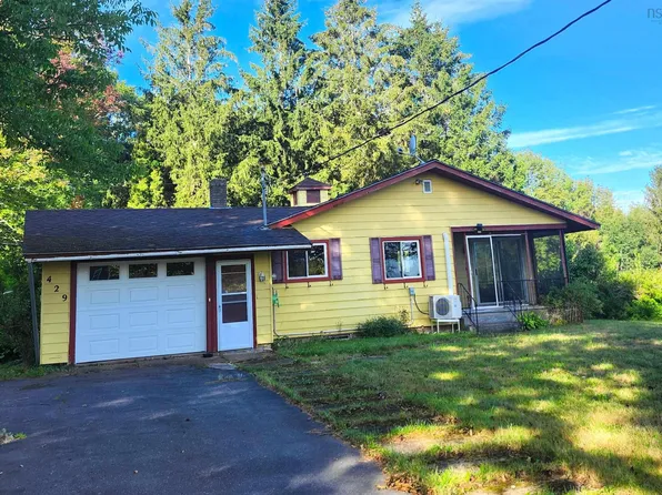 429 Victoria Rd, Nicholsville, NS B0P 1C0