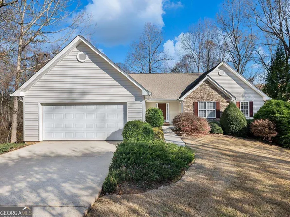5196 Migration Point, Gainesville, GA 30506