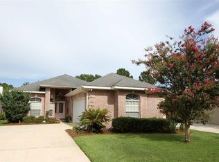 1464 Champions Green Dr, Gulf Breeze, FL 32563