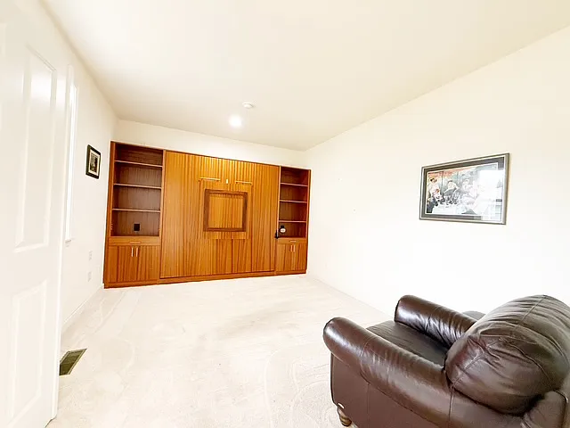 7417 53rd Street Ct W — Photo 27