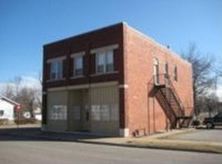1102 W 9th St, Joplin, MO 64801