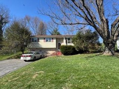 31205 Old Stage Rd, Glade Spring, VA, 24340