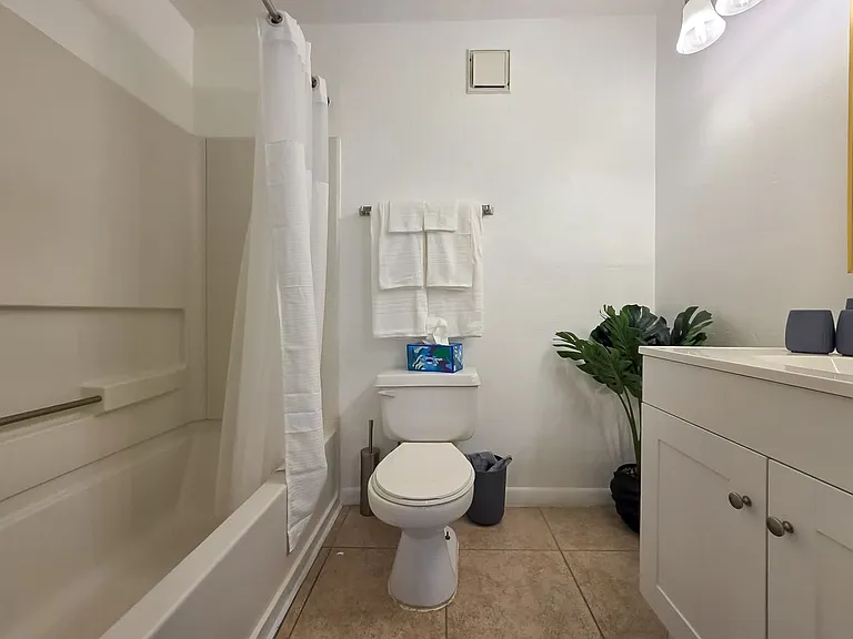 3800 SW 20th Ave #411C — Photo 11