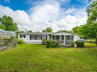 225 Main St, Mount Airy, GA 30563