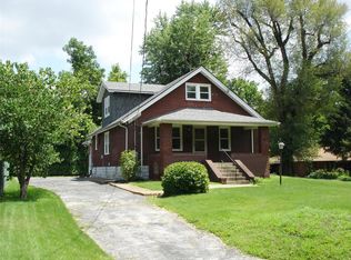 1525 Washington St, Florissant, MO 63033