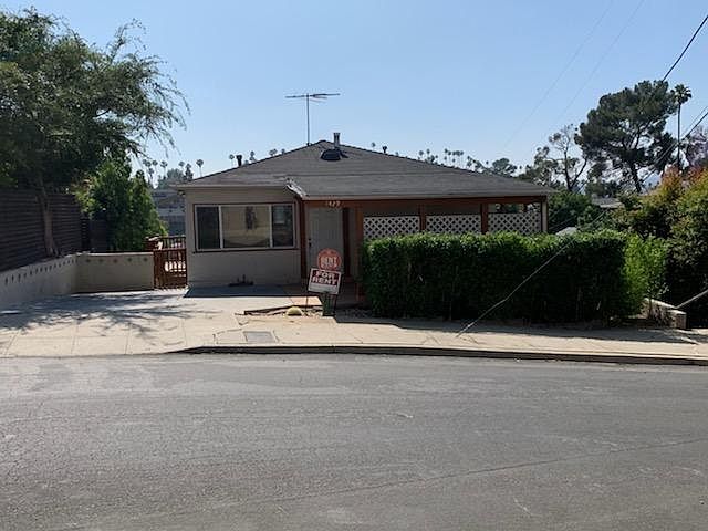 1st image of 1429 Elevado St