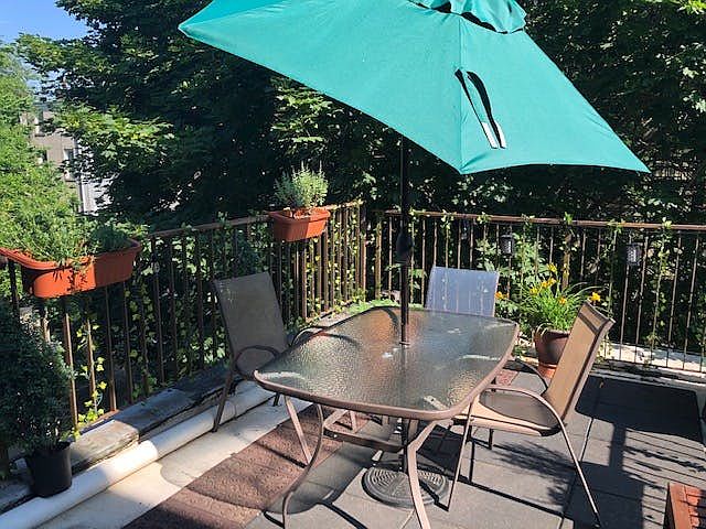 1st image of 261 Jefferson Ave #6A