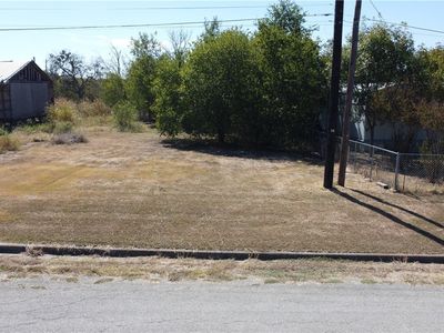 408 E Oak St, Granger, TX, 76530