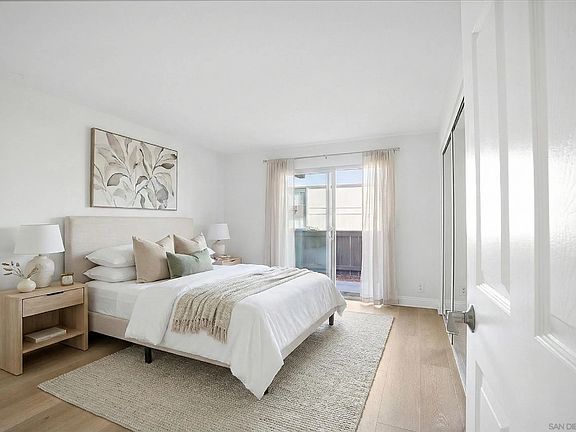 2nd image of 1045 Peach Ave Unit 3
