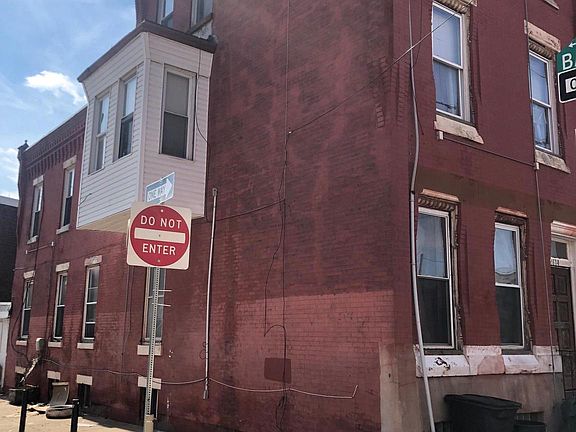 2nd image of 2614 W Montgomery Ave
