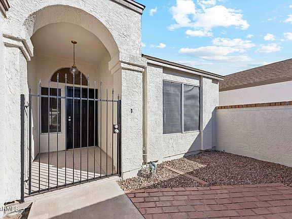3rd image of 6040 W DESERT COVE Avenue