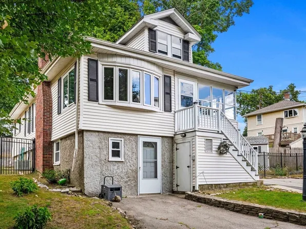 21 Evelyn Pl, Quincy, MA 02171