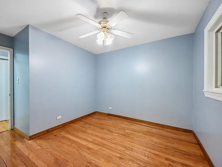 670 Lakeview Ln — Photo 26