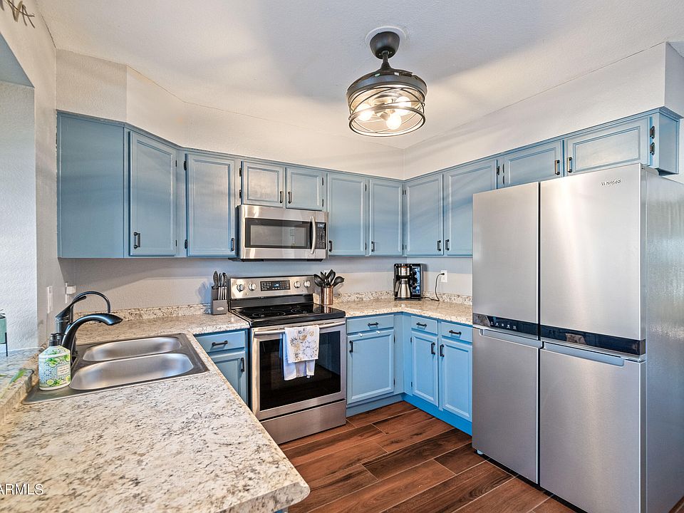 1st image of 921 W UNIVERSITY Drive #1157