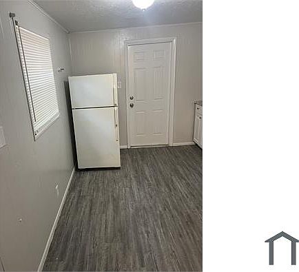 3rd image of 8121 N Alaska St APT B