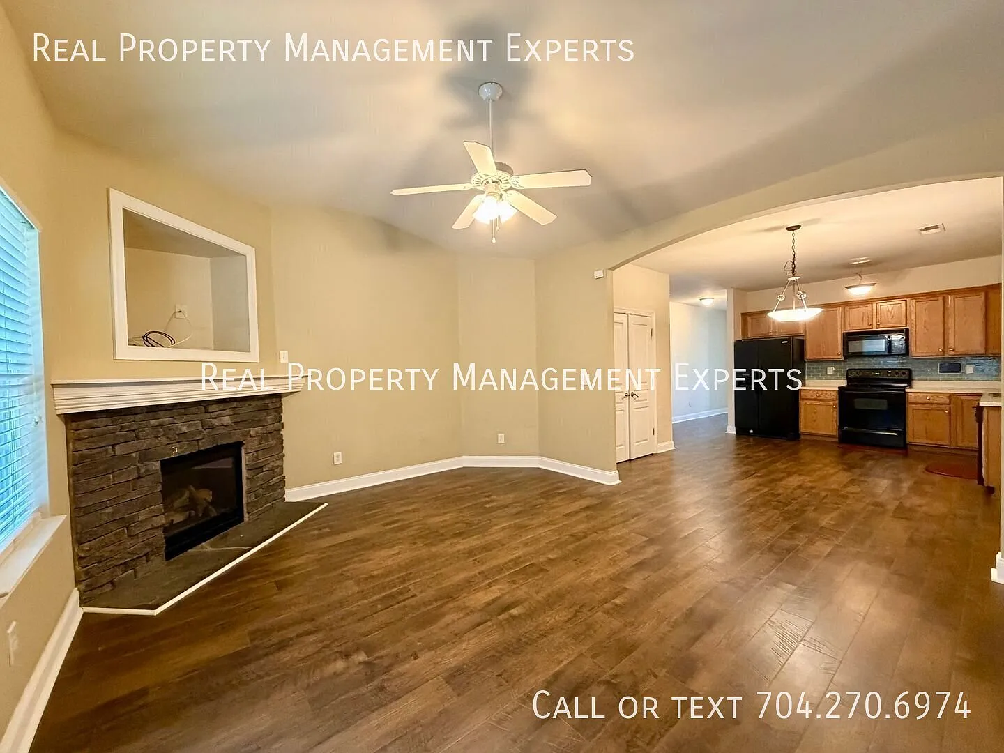 Beautiful 3BR/2BA Townhouse in Charlotte! — Photo 4