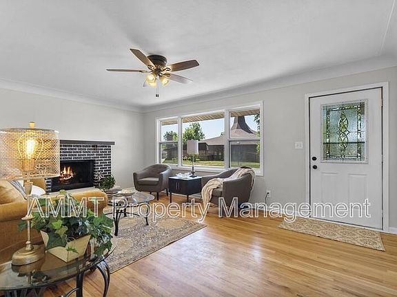 4th image of 1330 Brockman Ave