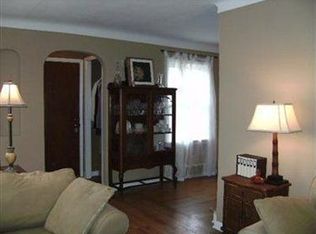 7274 Craigmere Dr, Middleburg Heights, OH