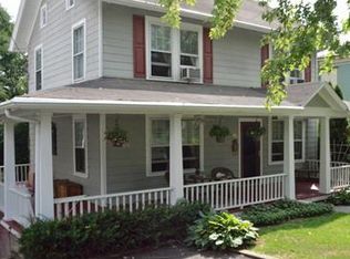 116 Center St, Clinton, NJ 08809