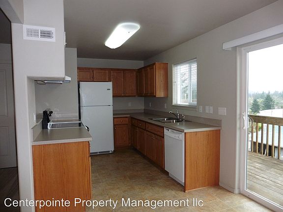 5th image of 449 NE West Ave APT 3