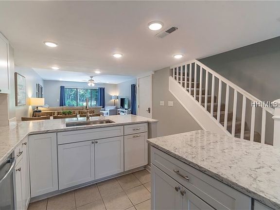3rd image of 113 Shipyard Dr APT 179